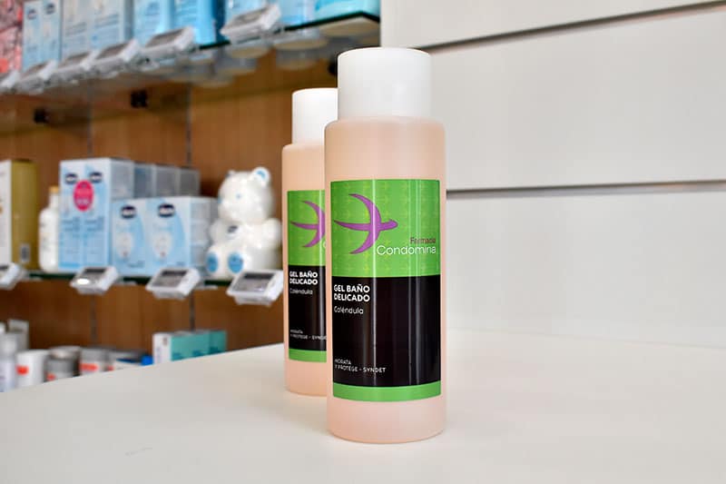 Productos farmacéuticos para dermoestética, cabello e higiene corporal